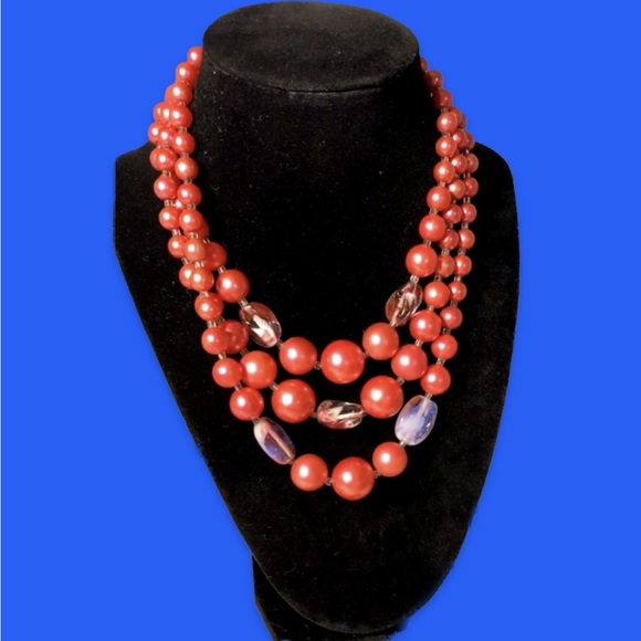 Vintage multi strand necklace lucite with glass excellent condition NWOT - Picture 11 of 14